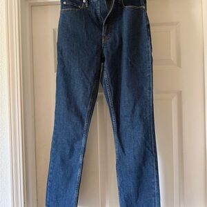 Everlane Women's Straight Leg Jeans in Dark Blue Denim
